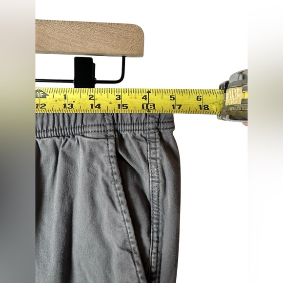 GAP Men’s Medium Gray Jogger Pants Elastic Waist Drawstring Casual Chino Fit - Picture 4 of 11